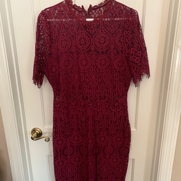 Lulus lace midi dress (out of stock on lulus!) - Picture 3 of 8